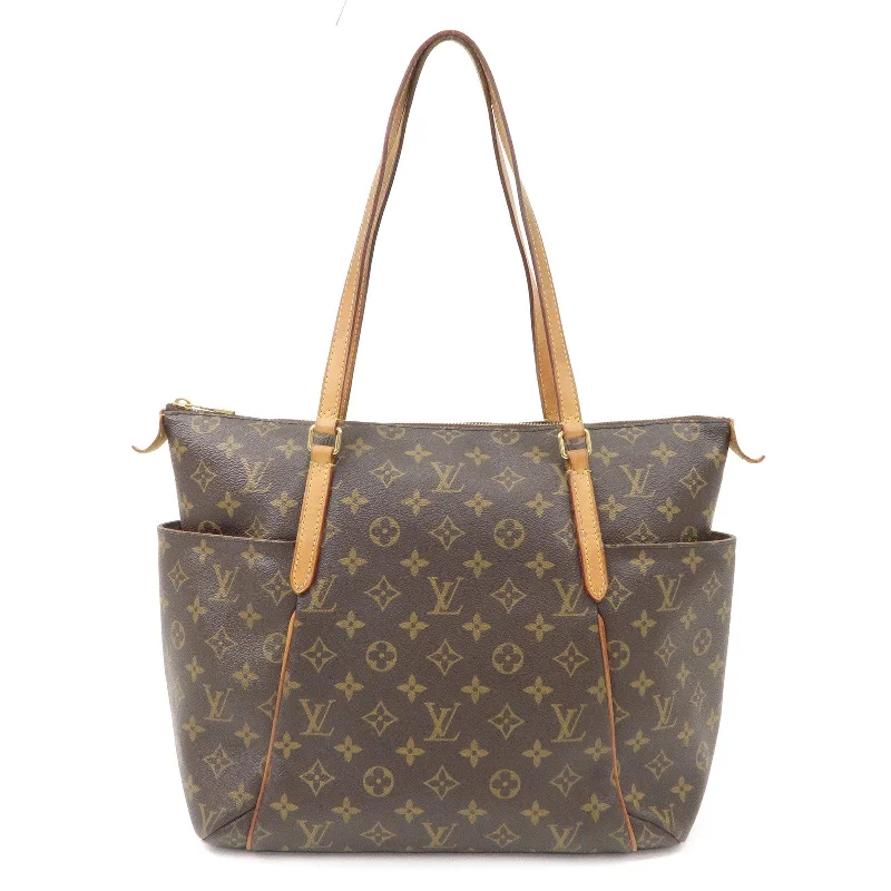 Large capacity travel bags  Louis Vuitton Monogram Totally MM Tote Bag M41015