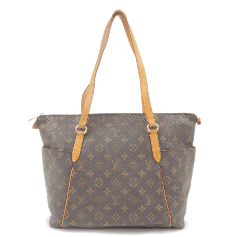 Crossbody bags for everyday use  Louis Vuitton Monogram Totally MM Tote Bag M56689