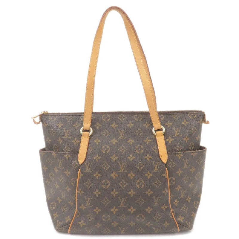 Sustainable fashion bags  Louis Vuitton Monogram Totally MM Tote Bag M56689