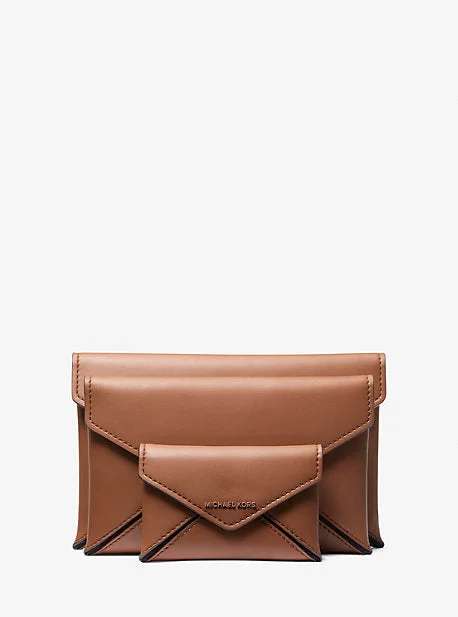 High-quality leather messenger bags MK Jordi 3-in-1 Leather Envelope Wallet - Brown - Michael Kors High-quality leather messenger bags MK Jordi 3-in-1 Leather Envelope Wallet - Brown - Michael Kors