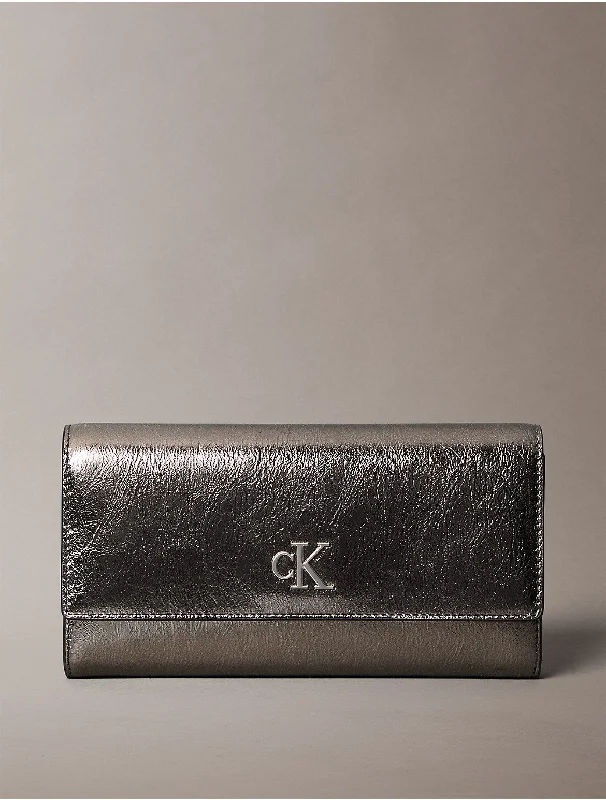 Large capacity travel bags  Women's Archive Hardware Reflective Wallet - Metallic